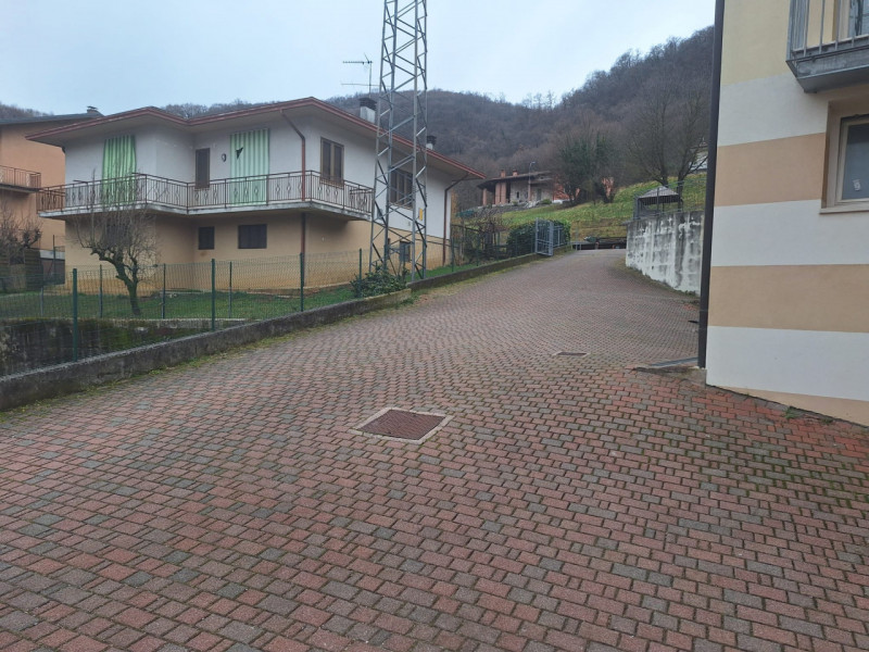 MONTE DI MALO - PRIABONA: in zona residenziale tranquilla, affittasi TRILOCALE NON ARREDATO al pr...