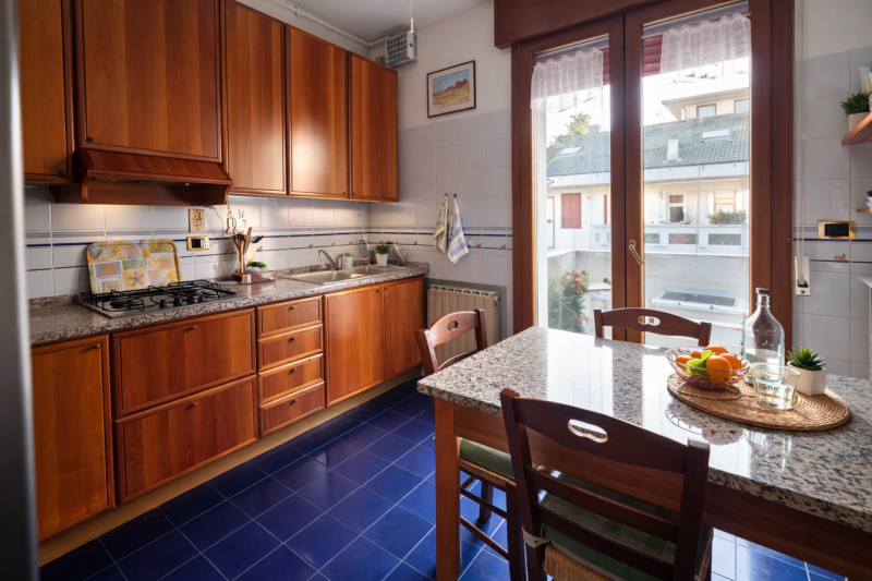 Si propone in esclusiva appartamento in splendida zona residenziale comoda ai principali servizi ...