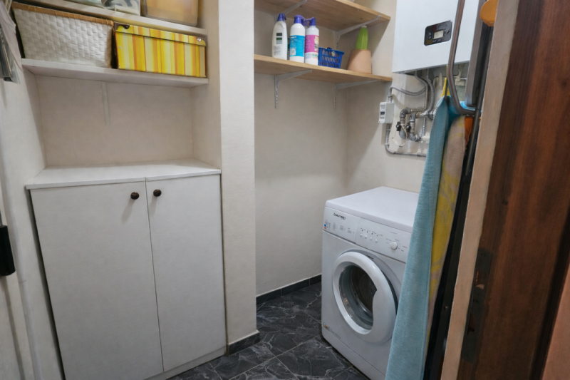 Si propone in esclusiva appartamento in splendida zona residenziale comoda ai principali servizi ...