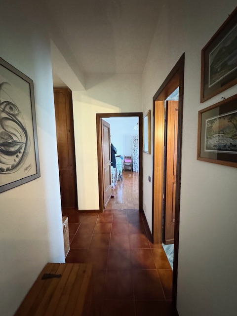 TRAMBACCHE DI VEGGIANO (PD) Porzione di Bifamiliare al piano 1° ed ultimo con ingresso indipenden...