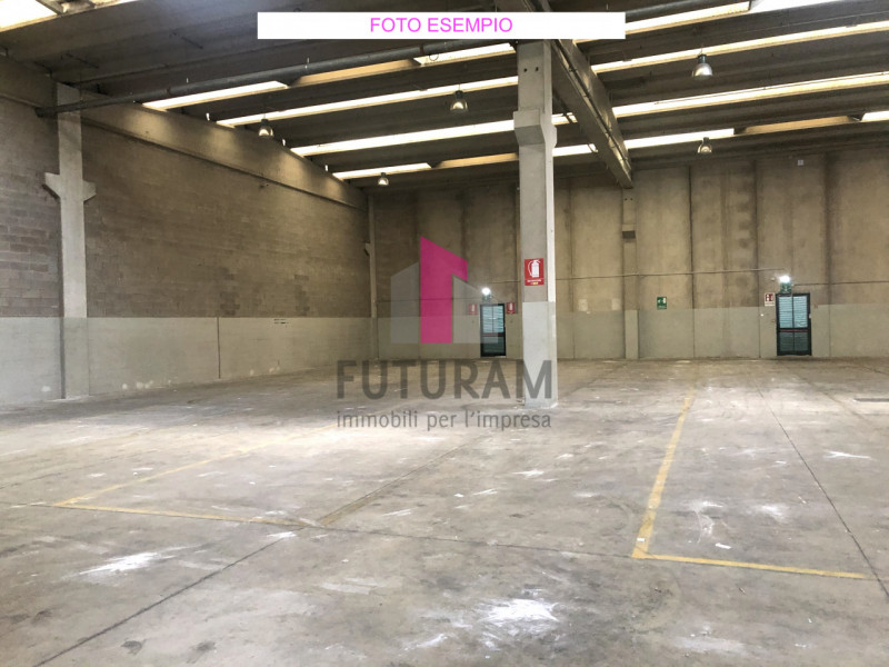 rif.654AMIC - Per info 3473209826 - In AFFITTO porzione di fabbricato industriale, inserito in co...