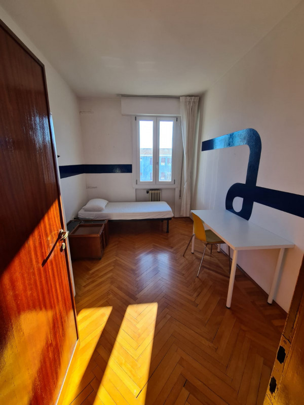 RIF: FR209 PADOVA - BRUSEGANA Proponiamo in affitto camera singola ad uso esclusivo in appartamen...