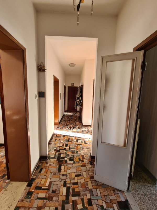 RIF: FR209 PADOVA - BRUSEGANA Proponiamo in affitto camera singola ad uso esclusivo in appartamen...