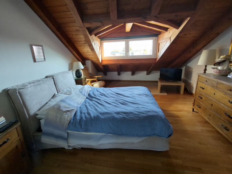 SAVONAROLA – PORTA TRENTO | ATTICO CON TERRAZZA 50 MQ E VISTA PANORAMICA SUL CENTRO STORICO

Scop...