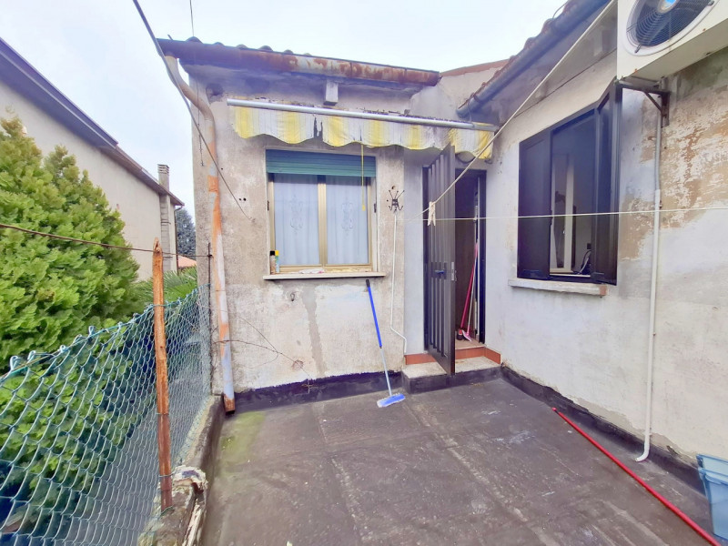 PORZIONE INDIPENDENTE IN CENTRO AL PAESE rif.GB038 - €.125.000

Cerchi indipendenza, zero spese c...