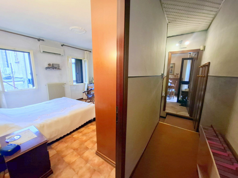 PORZIONE INDIPENDENTE IN CENTRO AL PAESE rif.GB038 - €.125.000

Cerchi indipendenza, zero spese c...