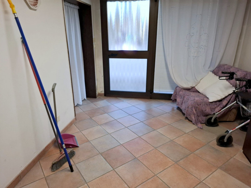 PORZIONE INDIPENDENTE IN CENTRO AL PAESE rif.GB038 - €.125.000

Cerchi indipendenza, zero spese c...