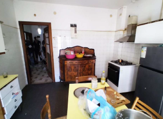 Rif. A.A.50-25

Vendita all'asta - appartamento al 3° piano con garage in data 24 aprile 2026

De...