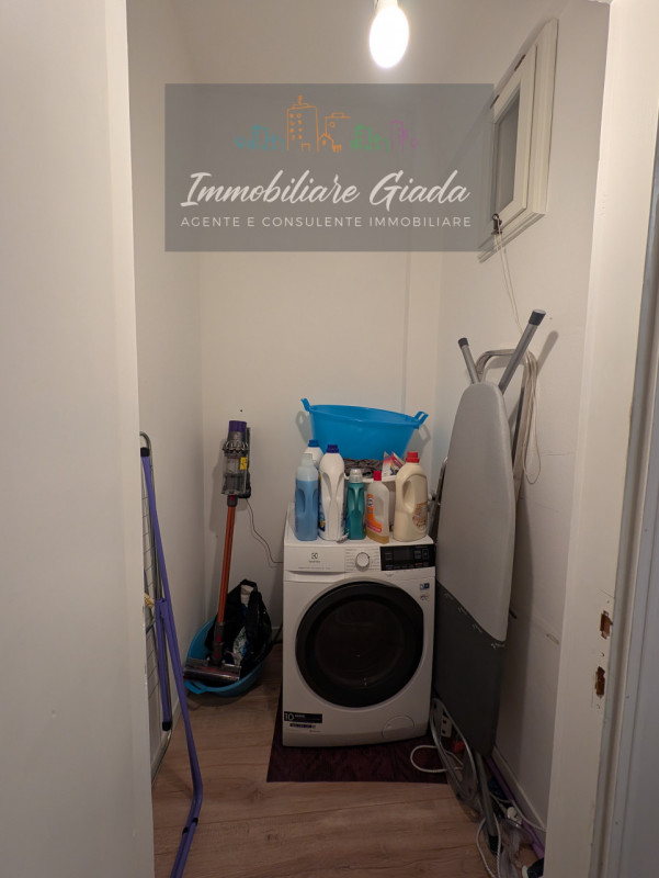 Vendesi appartamento ristrutturato a due passi dal centro città
Proponiamo in vendita luminoso ap...