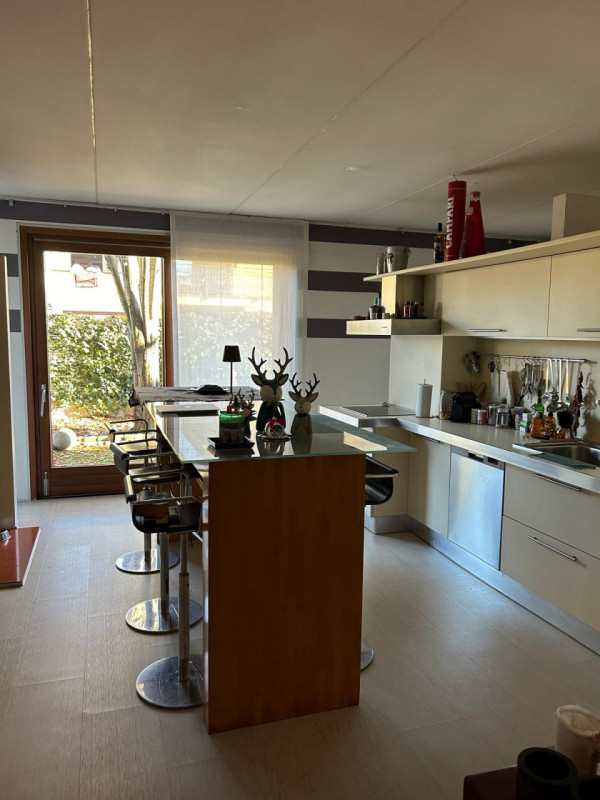 montegrotto terme a qualche minuto del centro esclusiva villa disposta su tre livelli  con ampi s...