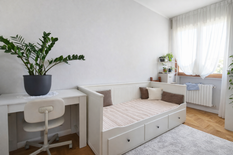 Nel cuore di Selvazzano Dentro, proponiamo in vendita un elegante appartamento ristrutturato tra ...