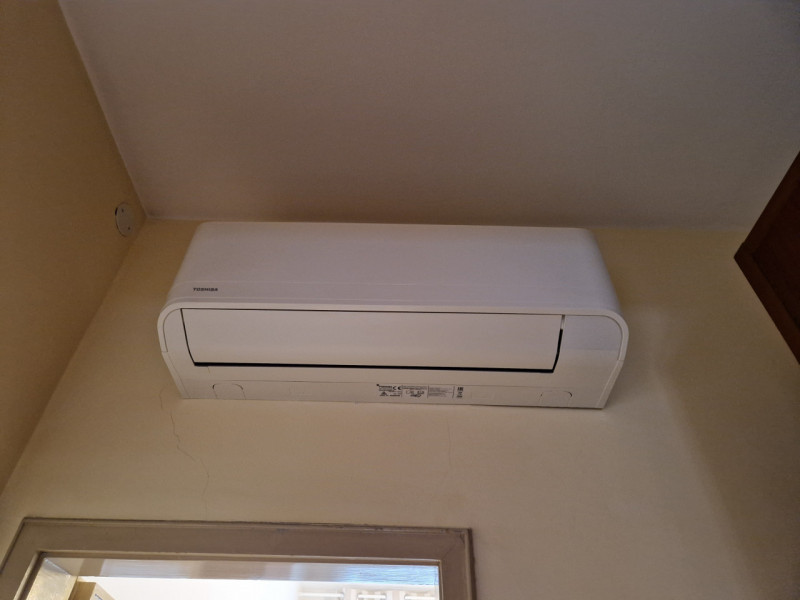 Quartiere San Carlo, una delle zone più servite di Padova. Appartamento trilocale di circa 82 mq....