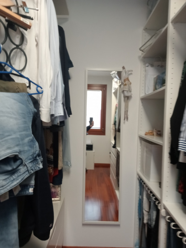 Mellaredo. In zona residenziale, posizionata su strada chiusa, ottima villetta di testa indipende...