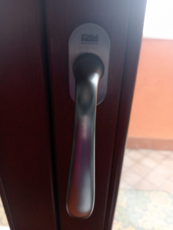 Mellaredo. In zona residenziale, posizionata su strada chiusa, ottima villetta di testa indipende...