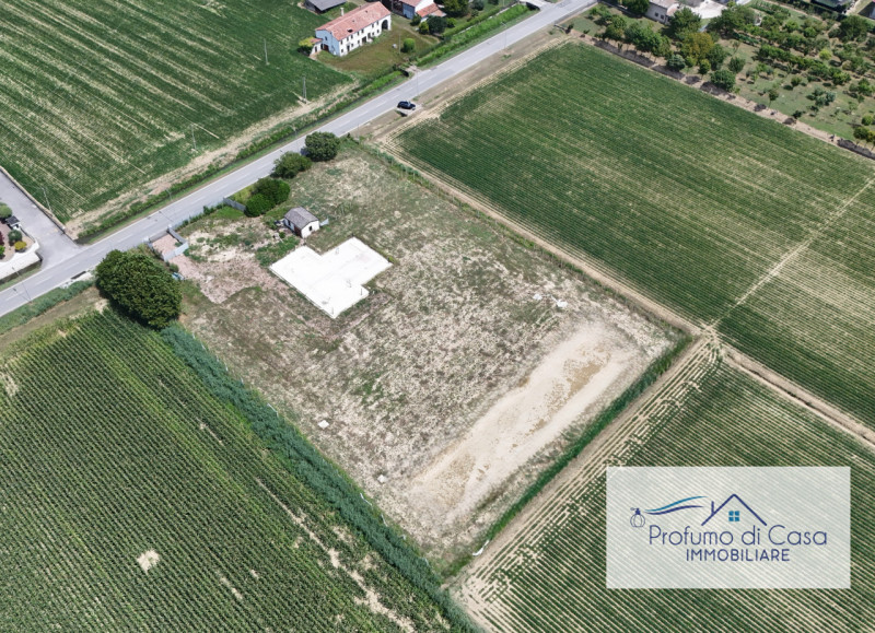 PIANIGA LOC. MELLAREDO - In ottima posizione comoda a tutti i principali servizi, ti proponiamo u...