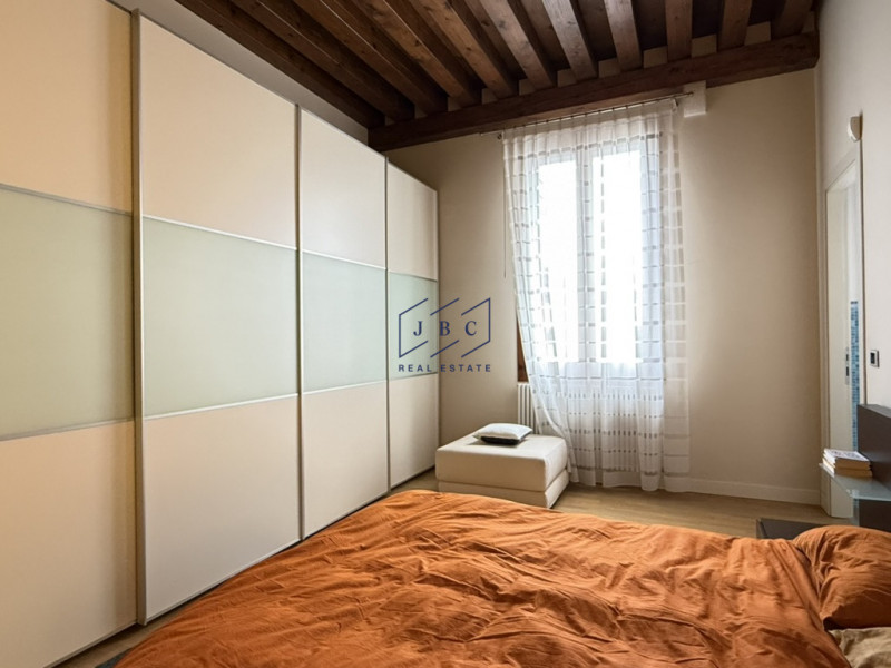 ODERZO - (TV)
All'interno di uno storico palazzo risalente ai primi anni del 1700, con vincolo a ...