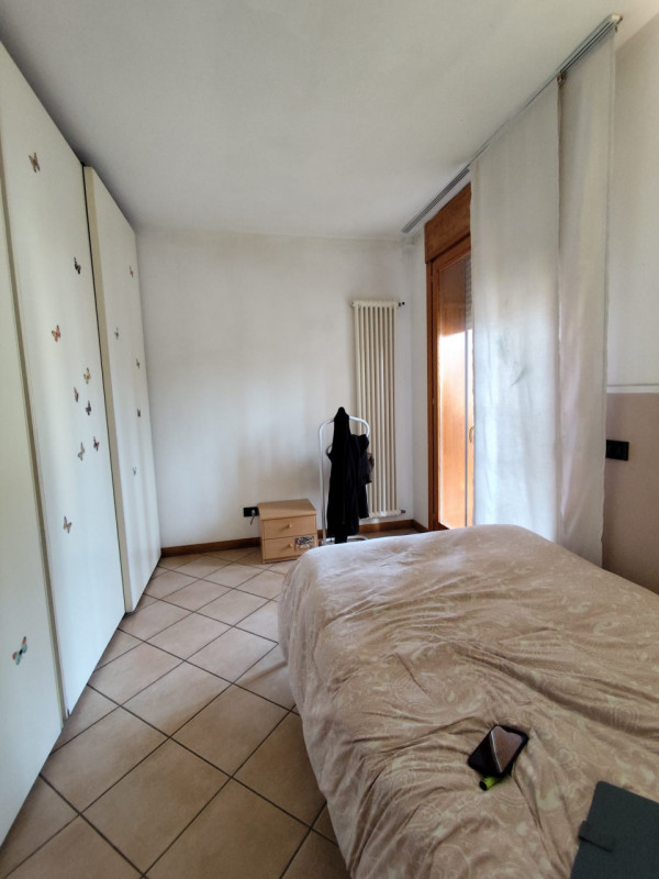 Scopri questo luminoso e spazioso appartamento pentalocale situato nella rinomata zona di San Mar...