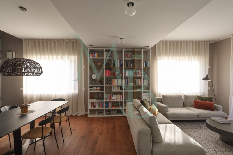 PADOVA - MADONNA PELLEGRINA: Immobiliare MB è lieta di proporre una casa che sorprende già dal pr...