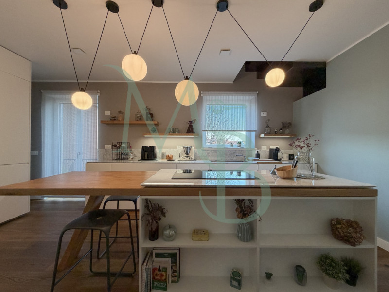 PADOVA - MADONNA PELLEGRINA: Immobiliare MB è lieta di proporre una casa che sorprende già dal pr...