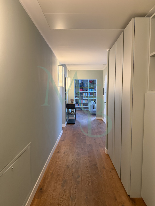 PADOVA - MADONNA PELLEGRINA: Immobiliare MB è lieta di proporre una casa che sorprende già dal pr...