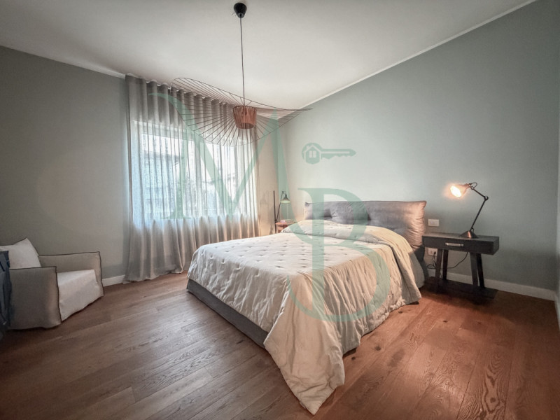 PADOVA - MADONNA PELLEGRINA: Immobiliare MB è lieta di proporre una casa che sorprende già dal pr...