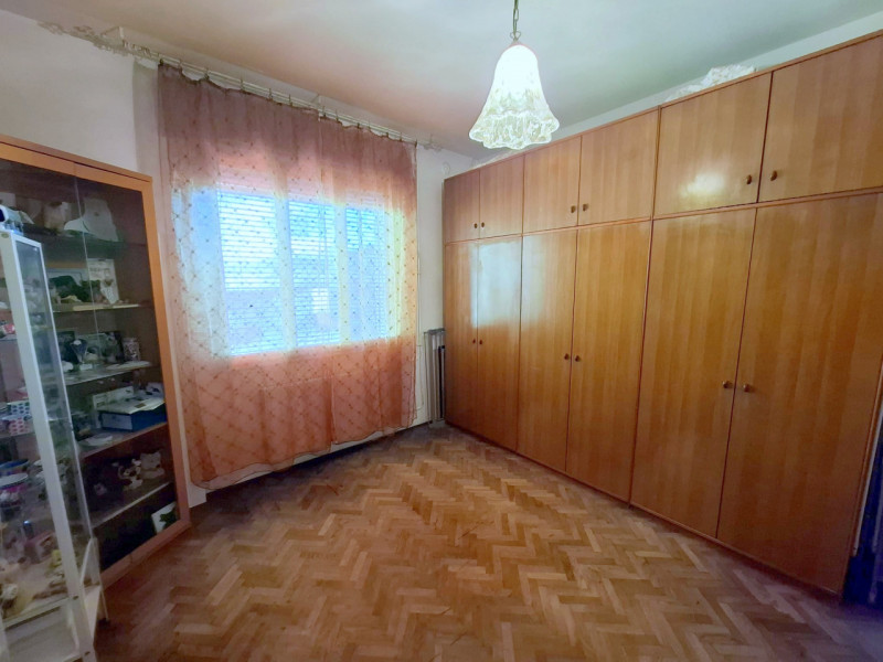 PORZIONE DI BIFAMILIARE – MADONNA PELLEGRINA – ULTIMO PIANO

Nel cuore del quartiere Madonna Pell...