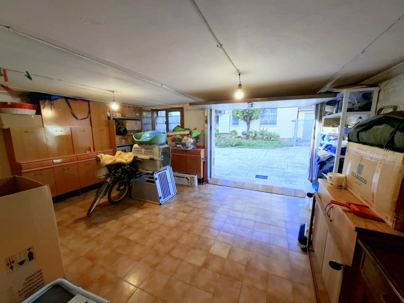 PORZIONE DI BIFAMILIARE – MADONNA PELLEGRINA – ULTIMO PIANO

Nel cuore del quartiere Madonna Pell...