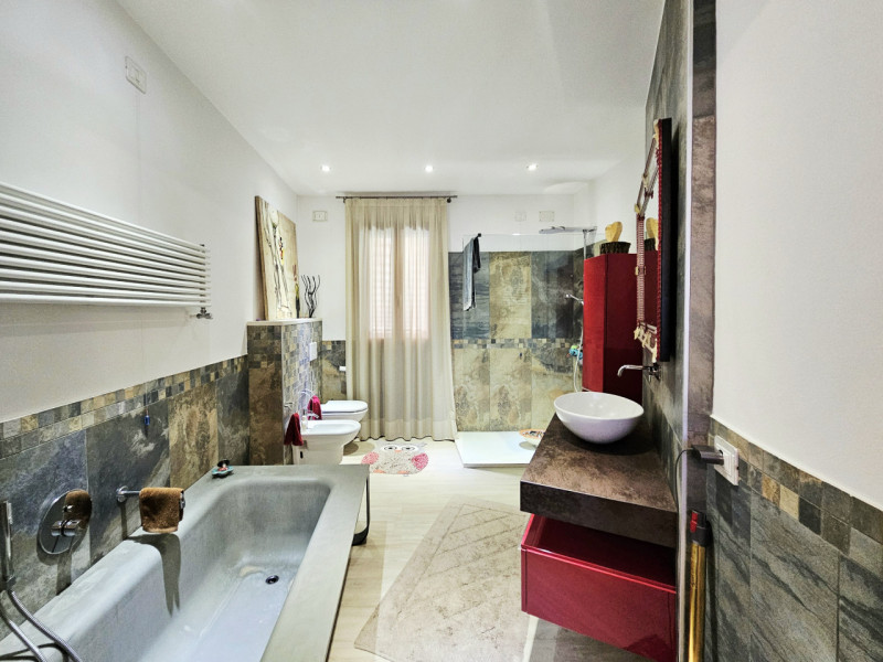 In una delle zone più suggestive dei Colli Euganei, nella località di Valle San Giorgio, frazione...