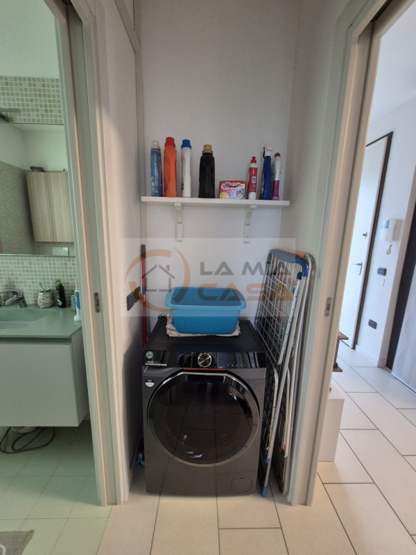 ANNUNCIO RIVOLTO A PERSONE CON REDDITI STABILI E CONTRATTO DI LAVORO A TEMPO INDETERMINATO. RICHI...