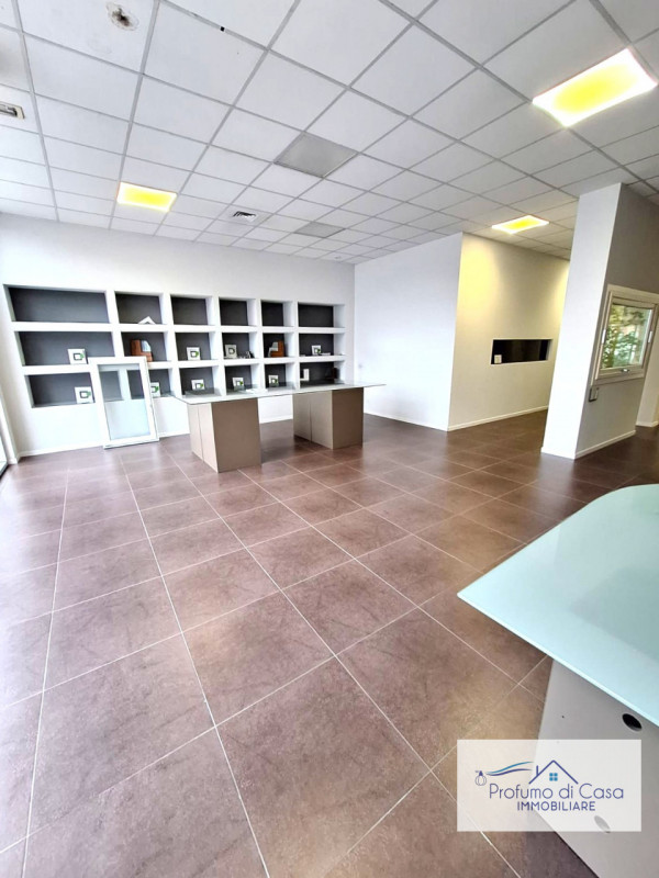 VIGONZA LOC. CAPRICCIO - In uno stabile moderno vicino ai principali collegamenti e servizi, prop...