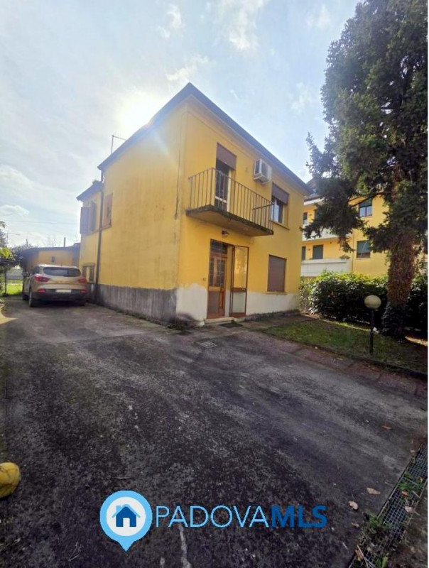 Immobile in esclusiva al Gruppo Padova MLS

PADOVA in quartiere ARCELLA/SAN LORENZO, zona residen...