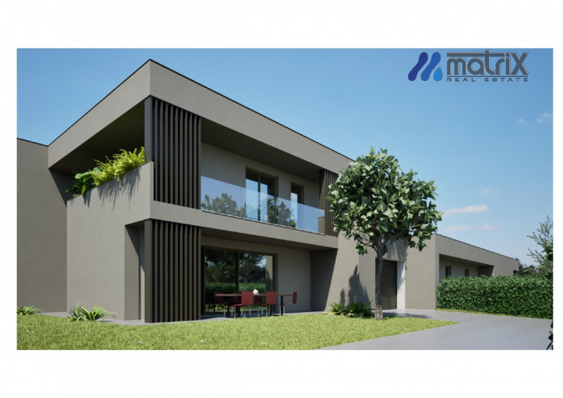 A pochi Km dal Centro di Selvazzano in zona Treponti d Teolo all'interno del Parco Colli

“ Azzur...