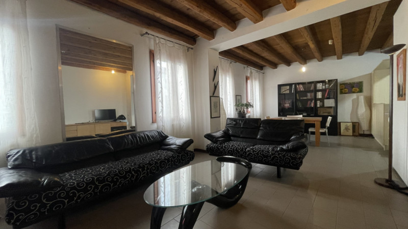 Ciao da Arcobaleno Consulenti Immobiliari ! Oggi ti proponiamo in nostra esclusiva un'interessant...