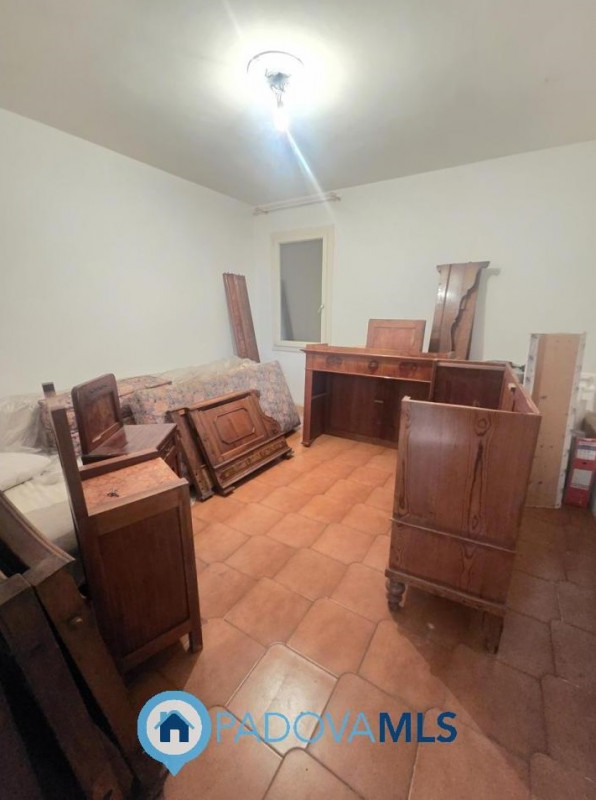 Immobile in esclusiva al Gruppo Padova MLS
PADOVA in quartiere ARCELLA/SAN LORENZO, zona residenz...