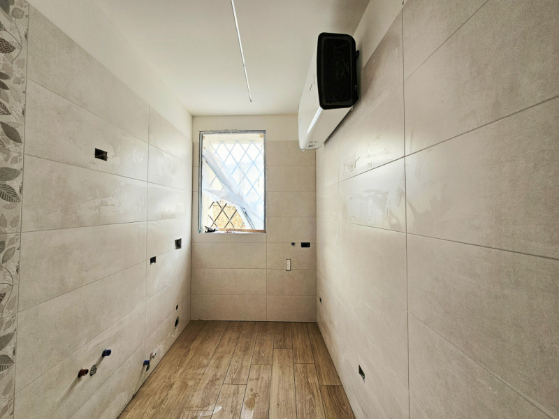 In una posizione comodissima al centro di Monselice, proponiamo in affitto un appartamento di nuo...