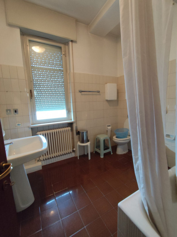 Situato nel prestigioso Centro Storico di Vicenza, questo straordinario appartamento di oltre 368...