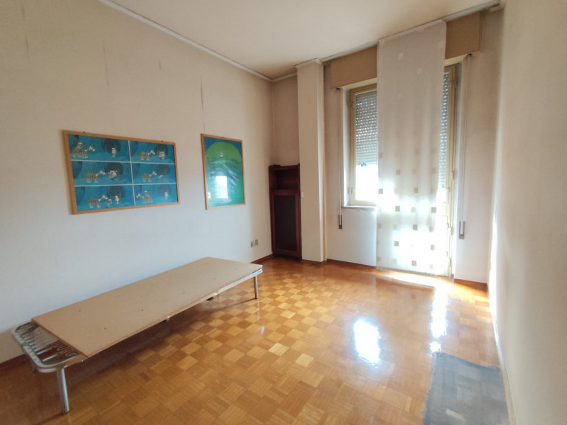 Situato nel prestigioso Centro Storico di Vicenza, questo straordinario appartamento di oltre 368...