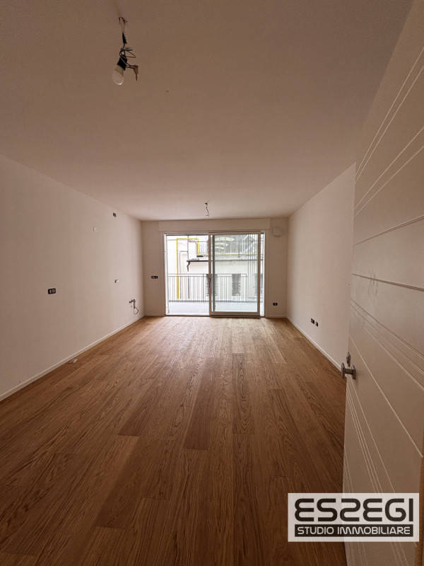 PADOVA CENTRO STORICO: Vendesi appartamento bicamere in prestigioso edificio residenziale di nuov...