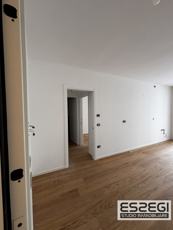 PADOVA CENTRO STORICO: Vendesi appartamento bicamere in prestigioso edificio residenziale di nuov...