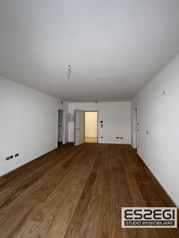 PADOVA CENTRO STORICO: Vendesi appartamento bicamere in prestigioso edificio residenziale di nuov...