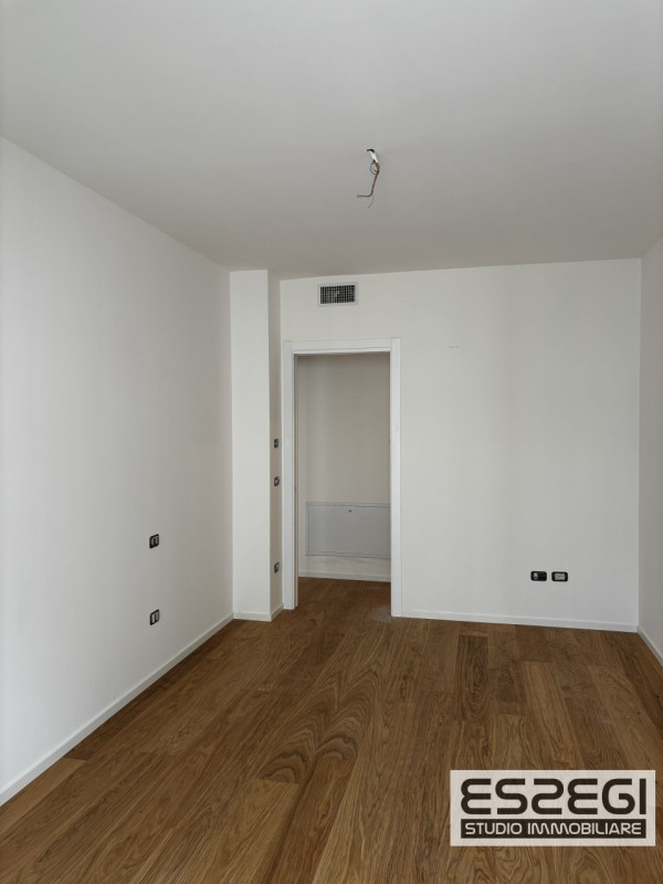 PADOVA CENTRO STORICO: Vendesi appartamento bicamere in prestigioso edificio residenziale di nuov...