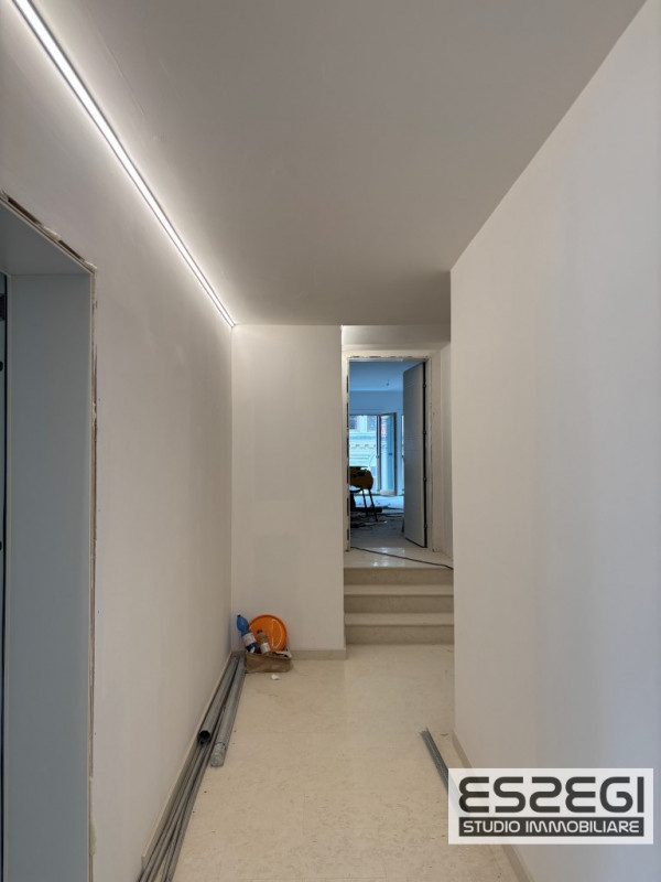 PADOVA CENTRO STORICO: Vendesi appartamento bicamere in prestigioso edificio residenziale di nuov...