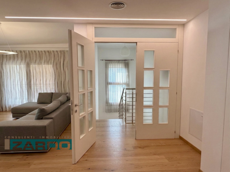 Rif. C-239 (per info N. 3409172184 )

Scopri questa affascinante casa singola situata nella tranq...