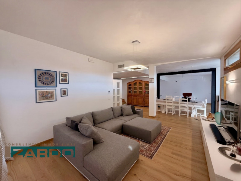 Rif. C-239 (per info N. 3409172184 )

Scopri questa affascinante casa singola situata nella tranq...