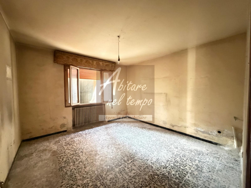 CITTADELLA (PD) - ZONA FACCA

Sei alla ricerca di una soluzione abitativa spaziosa, indipendente ...