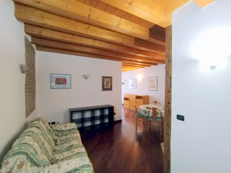 ELEGANTE MINI ARREDATO NEI PRESSI DI PRATO DELLA VALLE €.248.000 - rif.CL501

Nel cuore del centr...