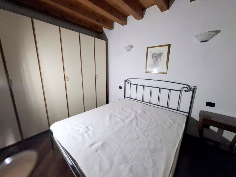 ELEGANTE MINI ARREDATO NEI PRESSI DI PRATO DELLA VALLE €.248.000 - rif.CL501

Nel cuore del centr...