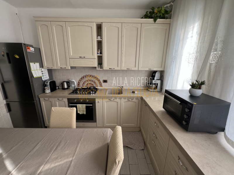 SCHIO - Santa Croce: In tranquilla zona tranquilla e comoda a tutti i servizi, BICAMERE con giard...