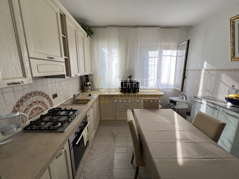 SCHIO - Santa Croce: In tranquilla zona tranquilla e comoda a tutti i servizi, BICAMERE con giard...