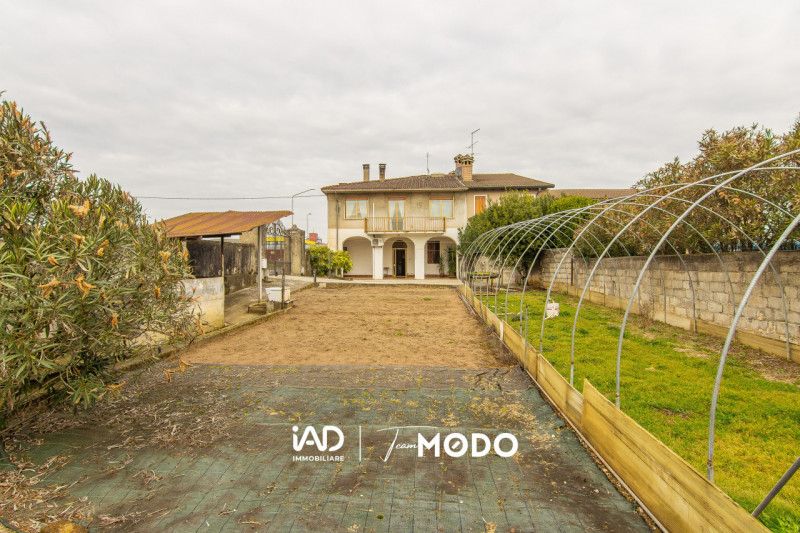 SE STAI CERCANDO UNA CASA INDIPENDENTE, CON SPAZIO PER LA TUA FAMIGLIA E SENZA CONDOMINIO, CONTIN...